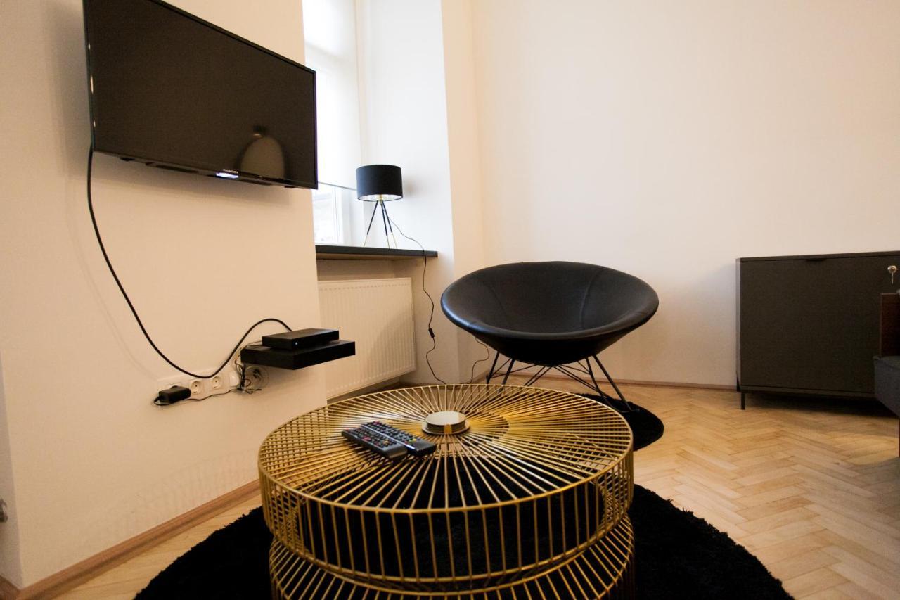 Real Delux Apartment Next To Gozsdu & Synagogue Будапеща Екстериор снимка